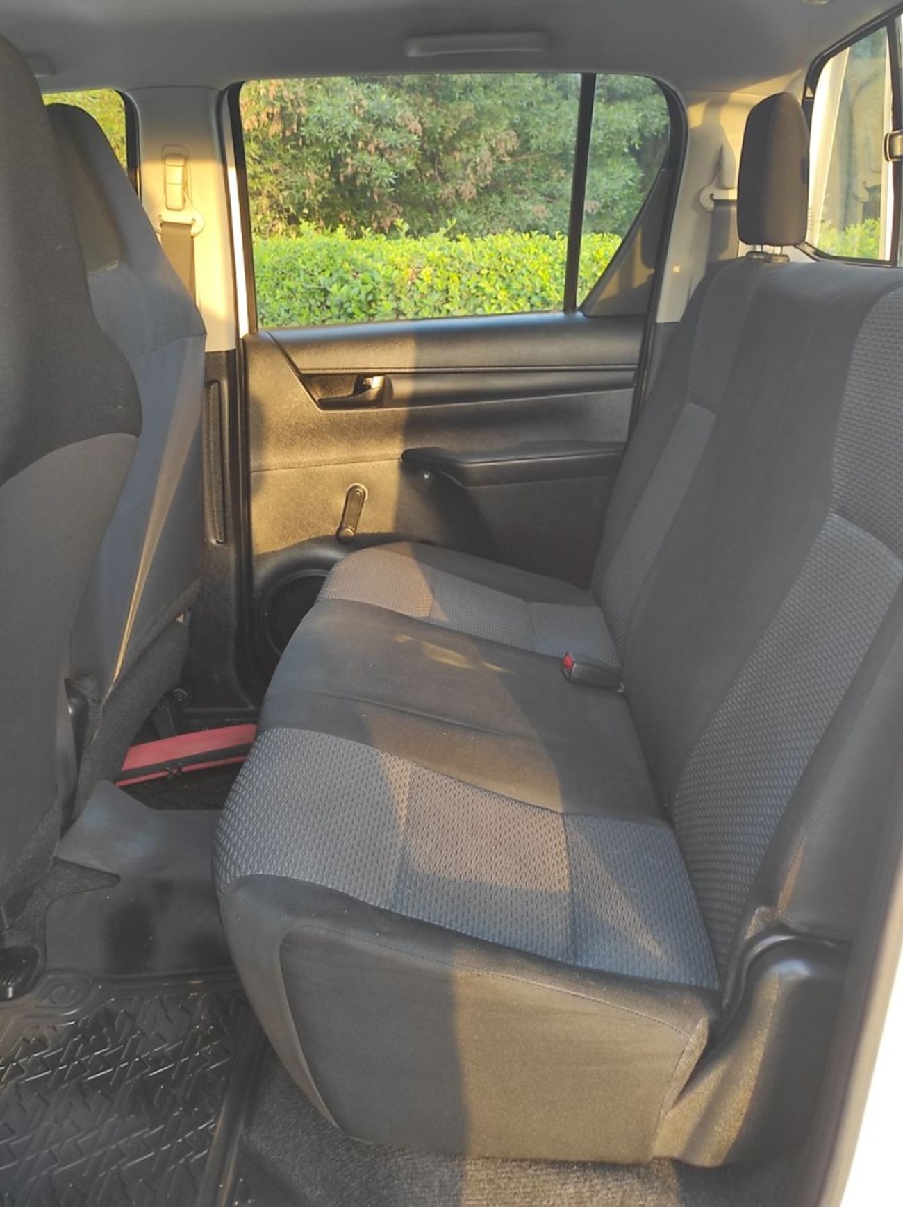 Toyota Hilux DLS 2.7L Toyota Hilux 2020 4×2 Full manual