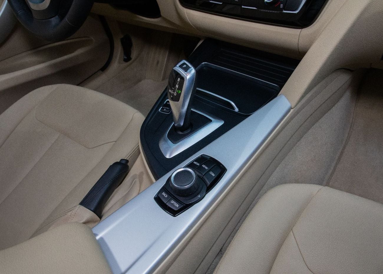 BMW 318i STD