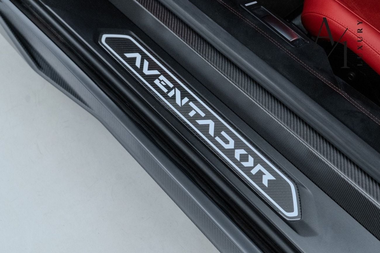 Lamborghini Aventador 2021 Lamborghini SVJ Edition ( 1 di 900 ) Carbon Fibre Package, Excellent Condition, European Specs
