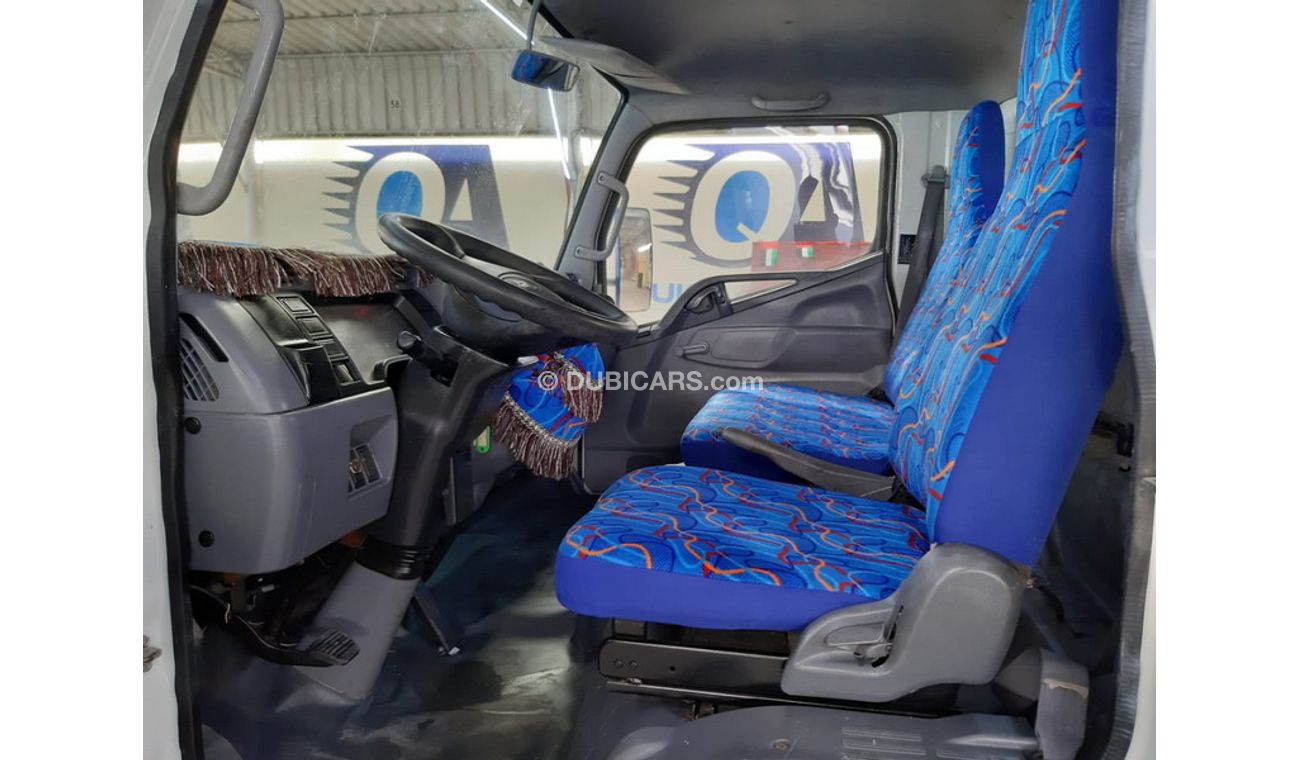 Mitsubishi Fuso Canter 14 FEET (LOT# 1328)