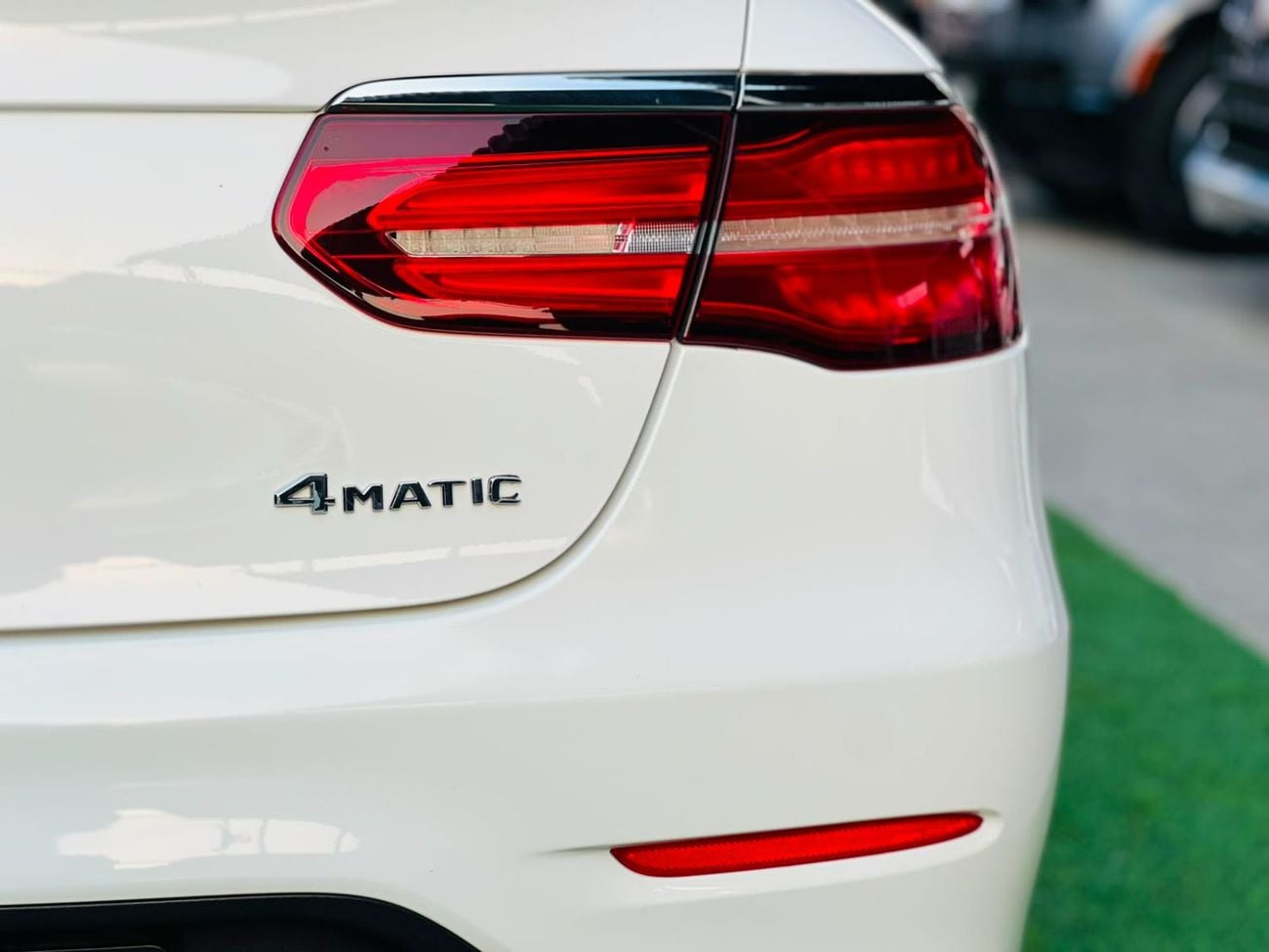 مرسيدس بنز GLC 250 AMG