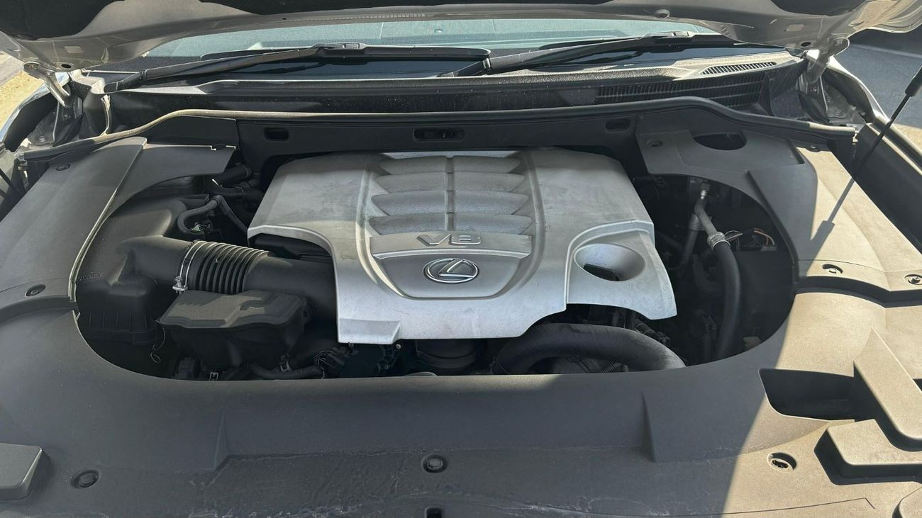 Lexus LX 470 LX570 ,RIGHT HAND DRIVE  ,PETROL 5.7 LITER ,AUTOMATIC