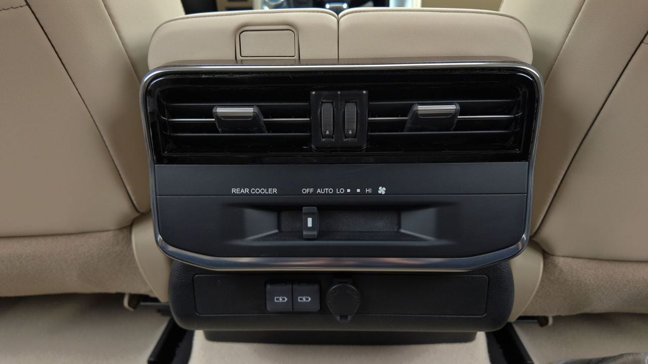 تويوتا لاند كروزر TOYOTA LAND CRUISER GXR 4WD 2026