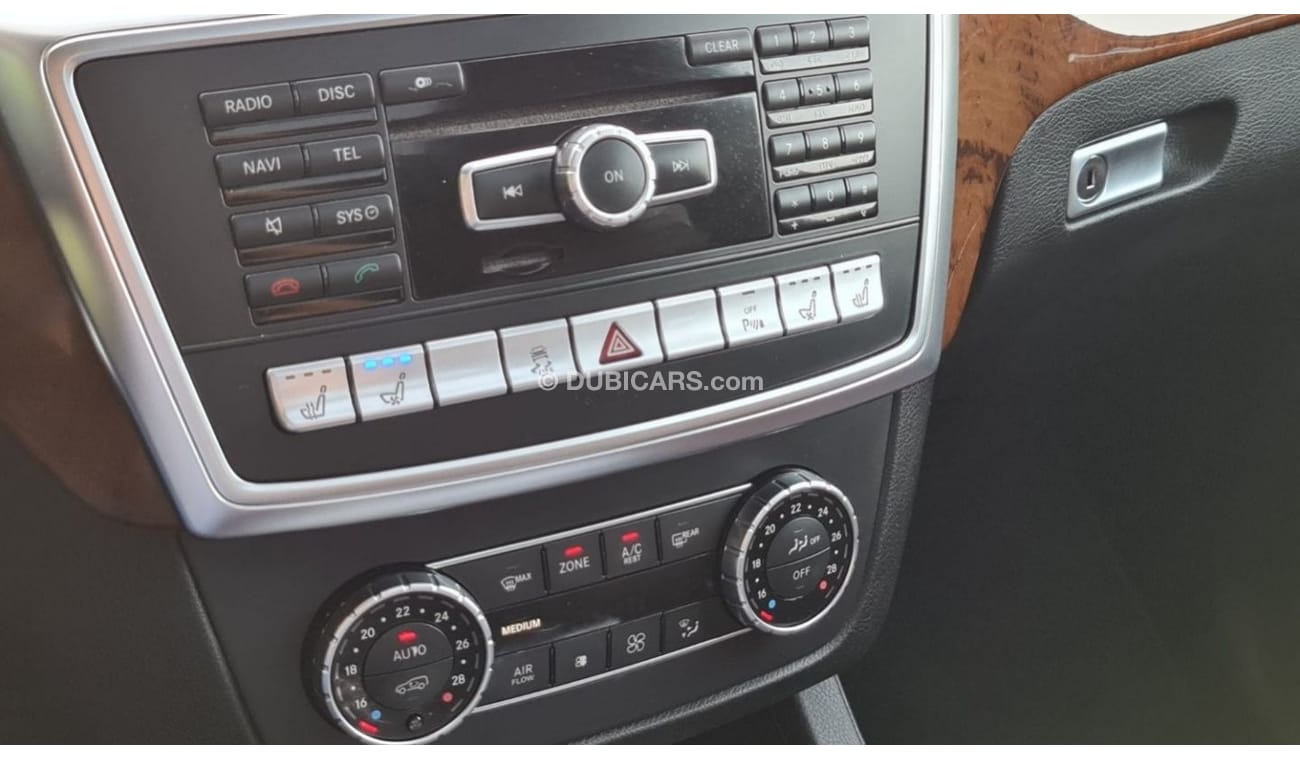 Mercedes-Benz GL 500 2015 4.7L Turbocharged V8 Partial Service History GCC Perfect Condition