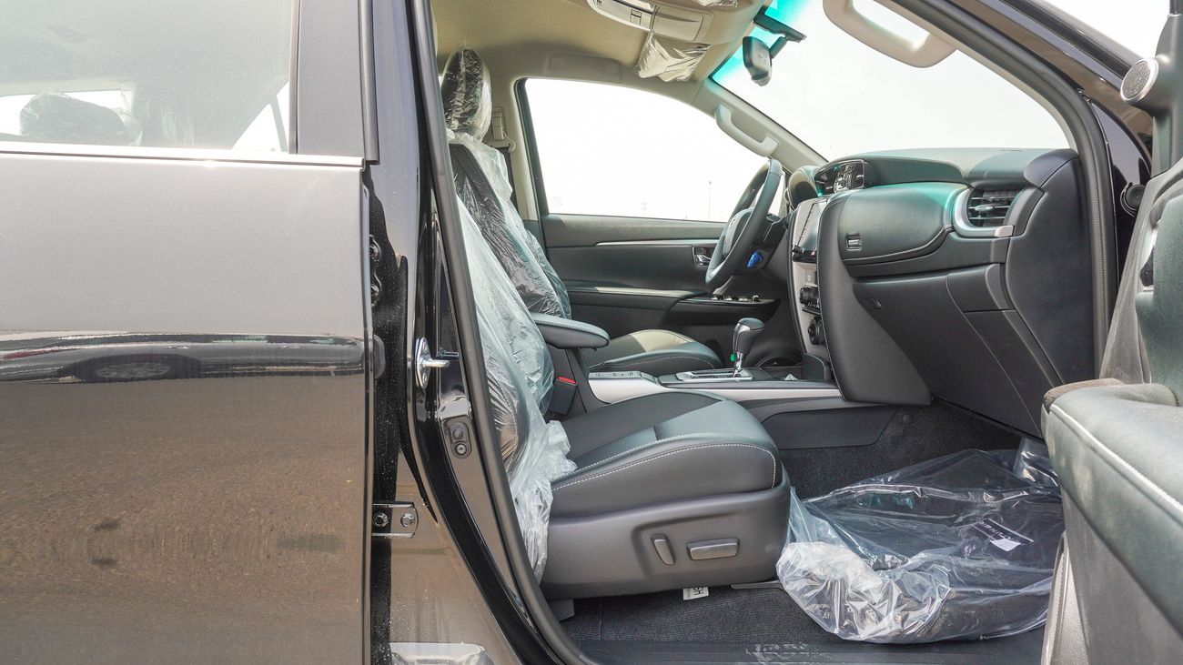 Toyota Fortuner SR5 4.0L V6