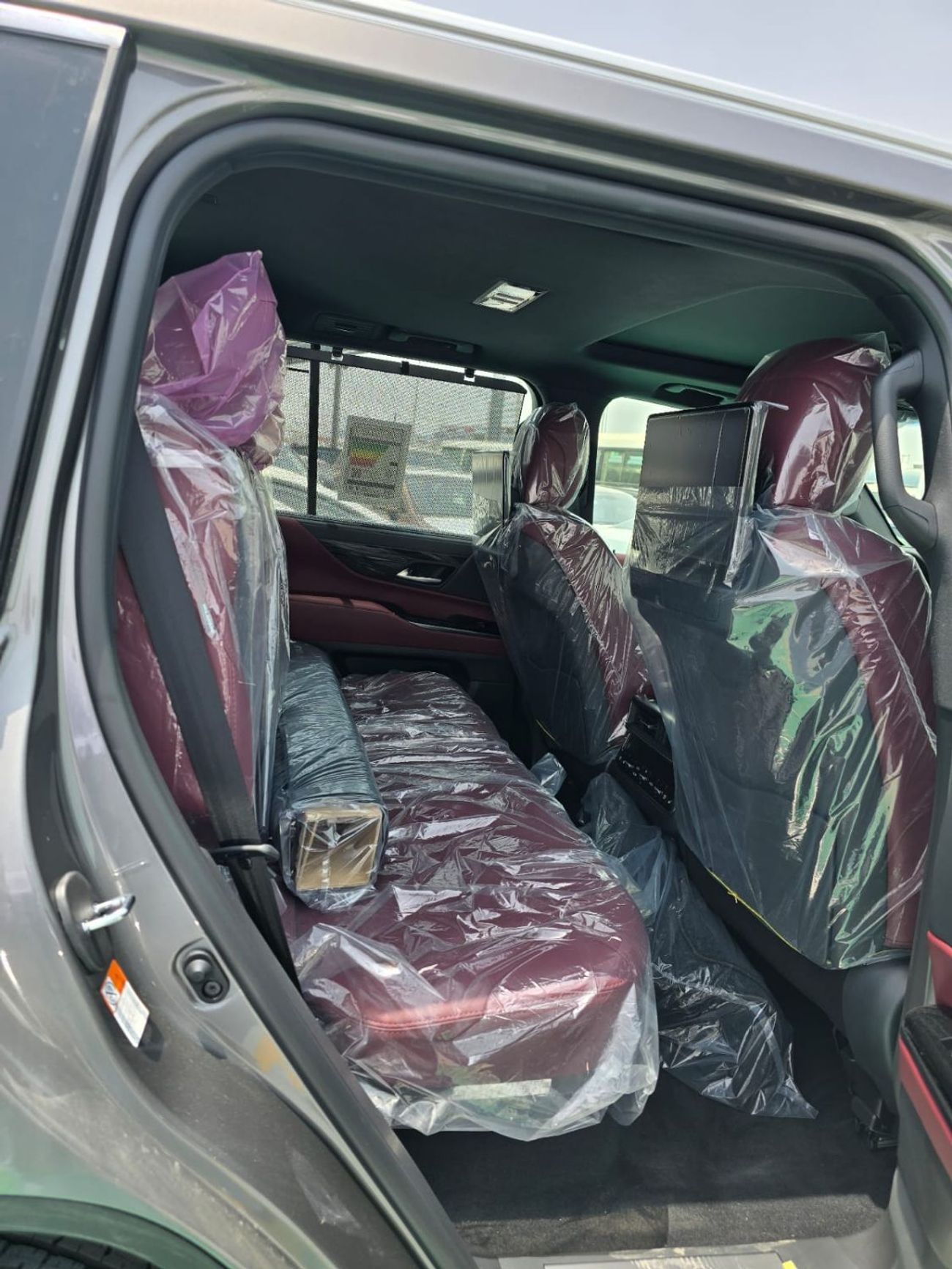 Lexus LX 600 Signature 3.5L ( CYL)