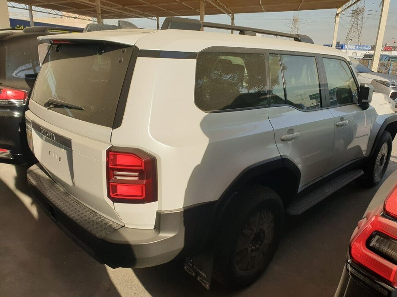 Toyota Prado 2.8L (DIESEL) 4WD