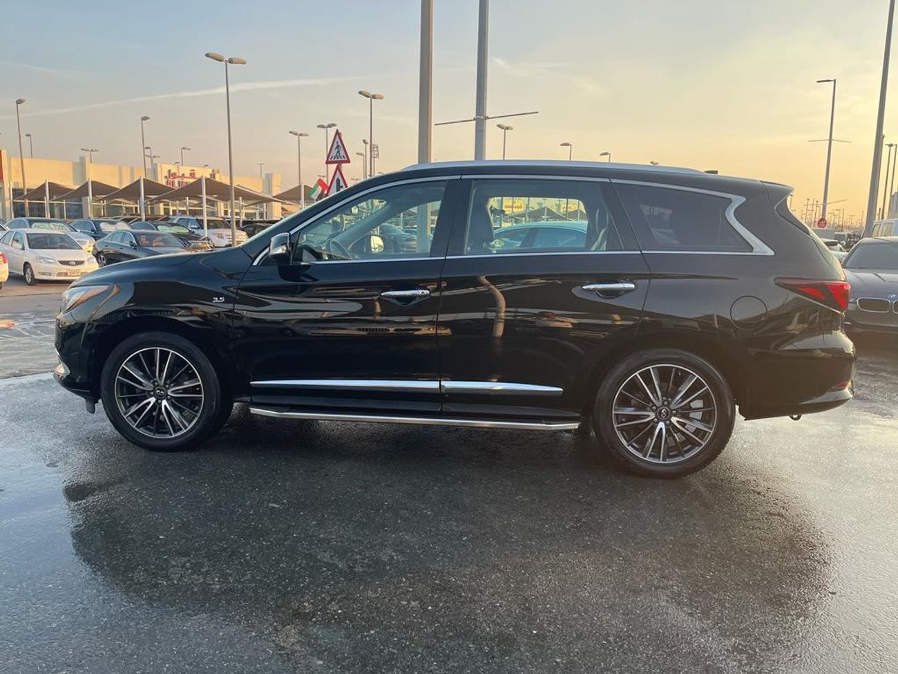 Infiniti QX60 Luxury Infiniti QX 60 _GCC_2018_Excellent Condition _Full option
