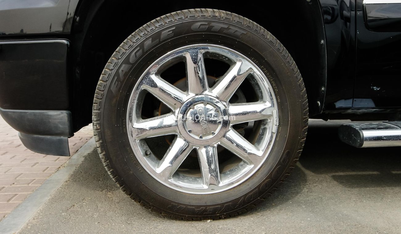 جي أم سي سييرا Denali