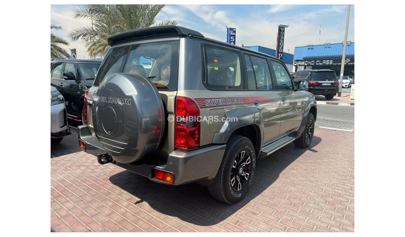 Nissan Patrol Super Safari Super Safari 2023 M/T