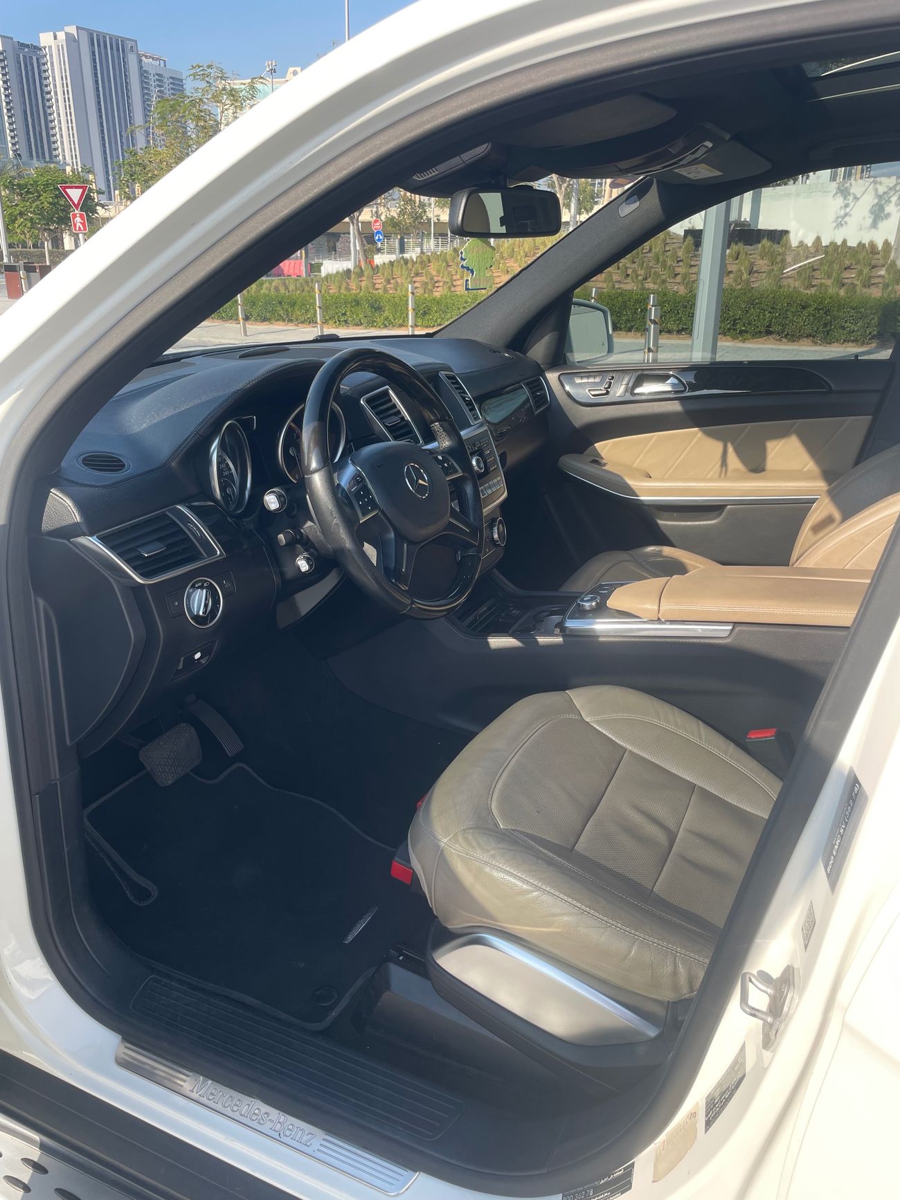 مرسيدس بنز GL 63 AMG Std 5.5L