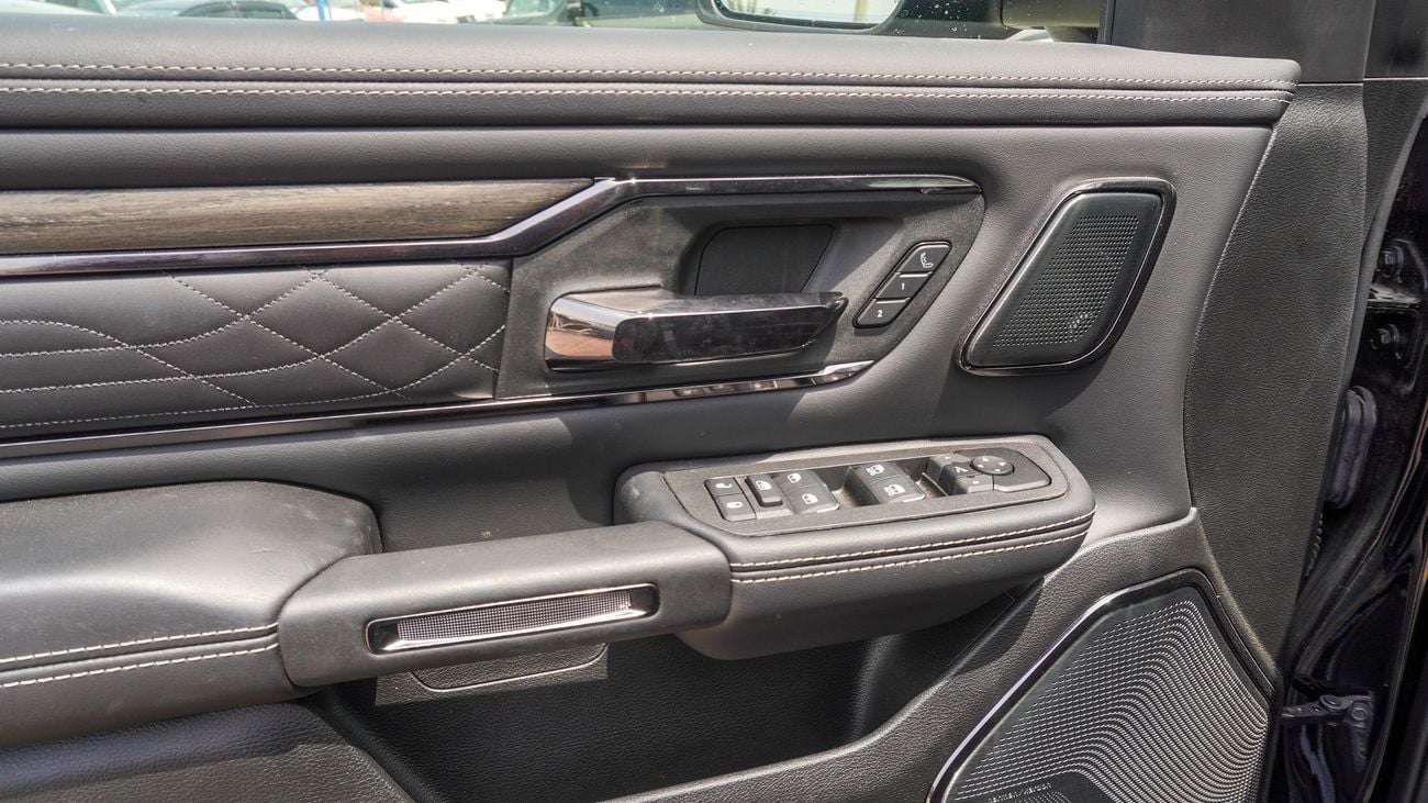 رام 1500 Limited 3.0L