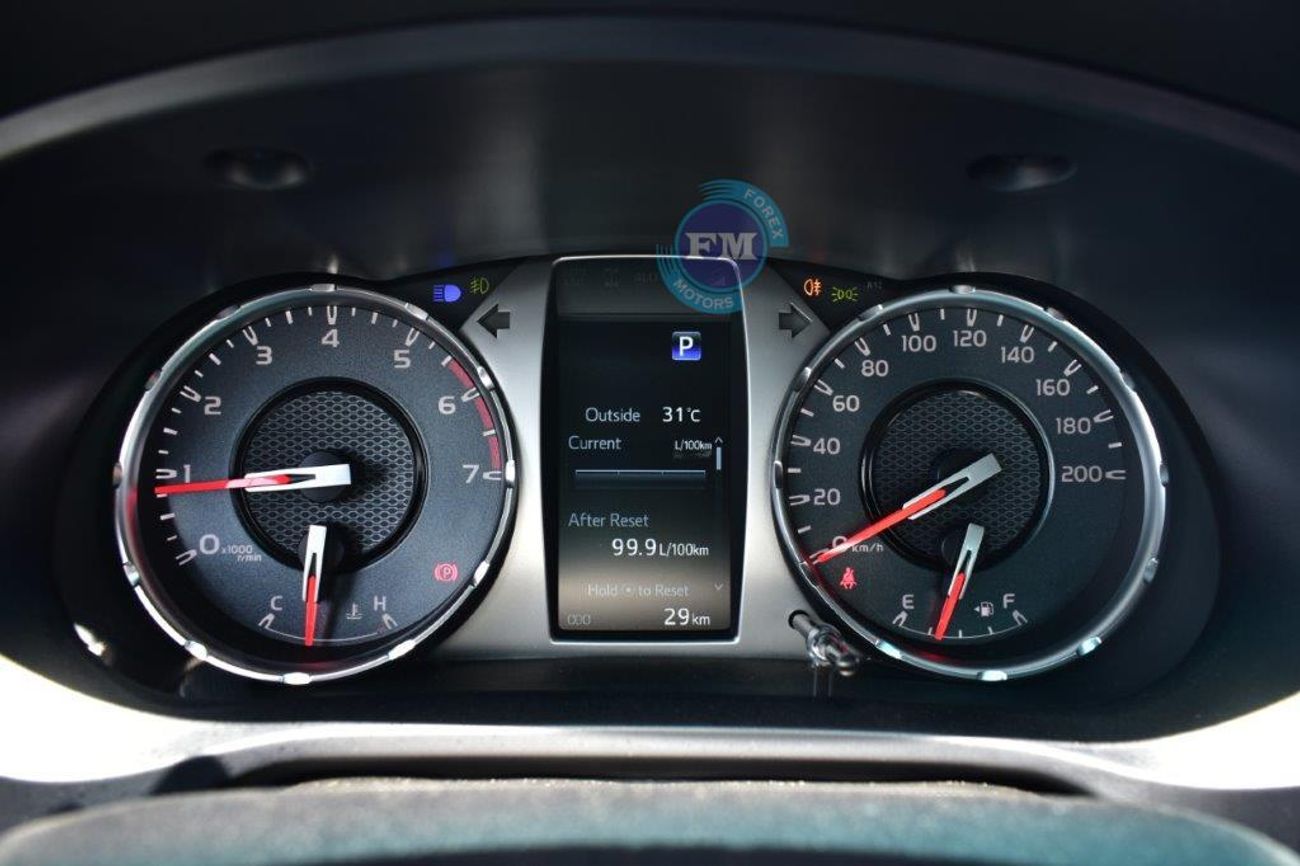 تويوتا هيلوكس Double Cab GRS V6 4.0L 4WD Automatic