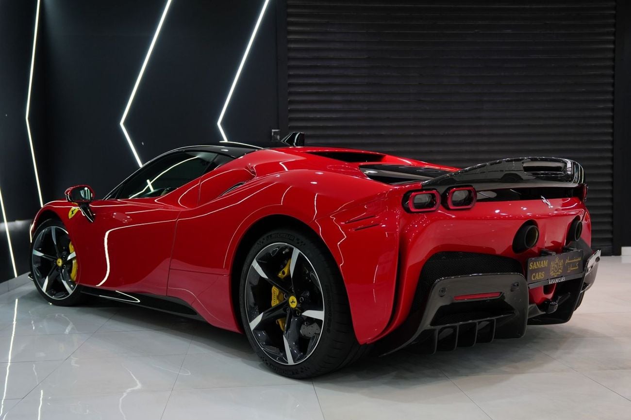 Ferrari SF90 STRADALE 2022 Ferrari SF90 Stradale, Extended Assetto Fiorano Package, Al Tayer Warranty + Service!!