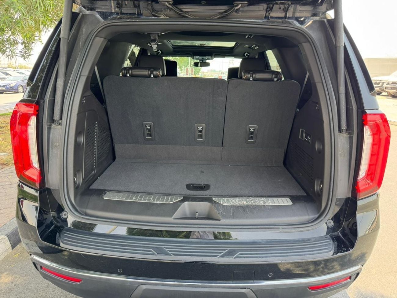 GMC Yukon 5.3 V8 AT4 (AWD)