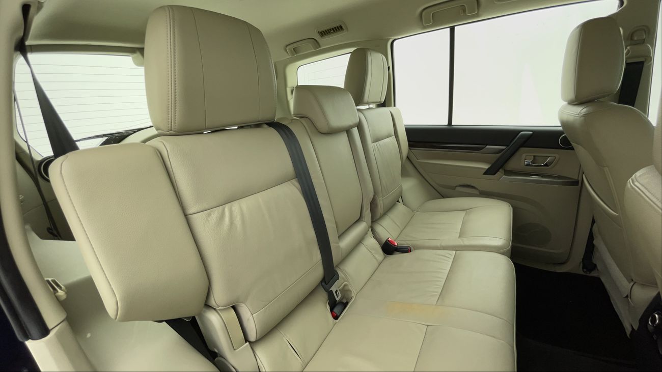 Mitsubishi Pajero GLS HIGHLINE 3.8 | Zero Down Payment | Free Home Test Drive