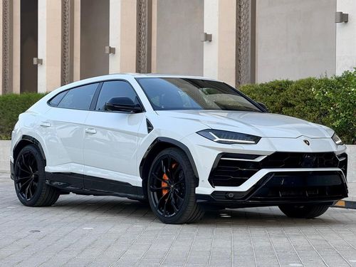 Lamborghini Urus Fully Loaded Under Warranty Till 2027