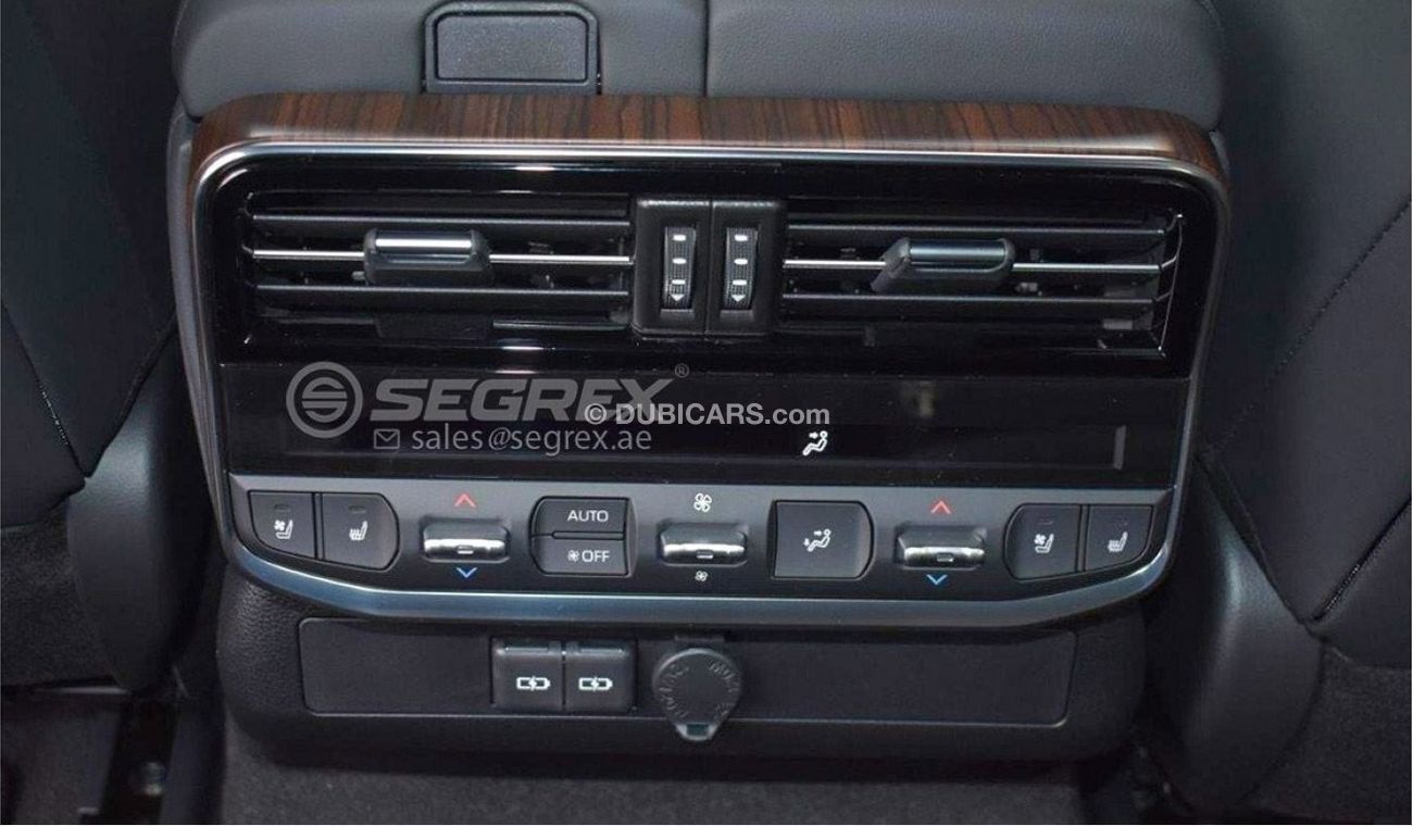 Toyota Land Cruiser 3.3L 7 Seats Turbo Diesel 10A/T