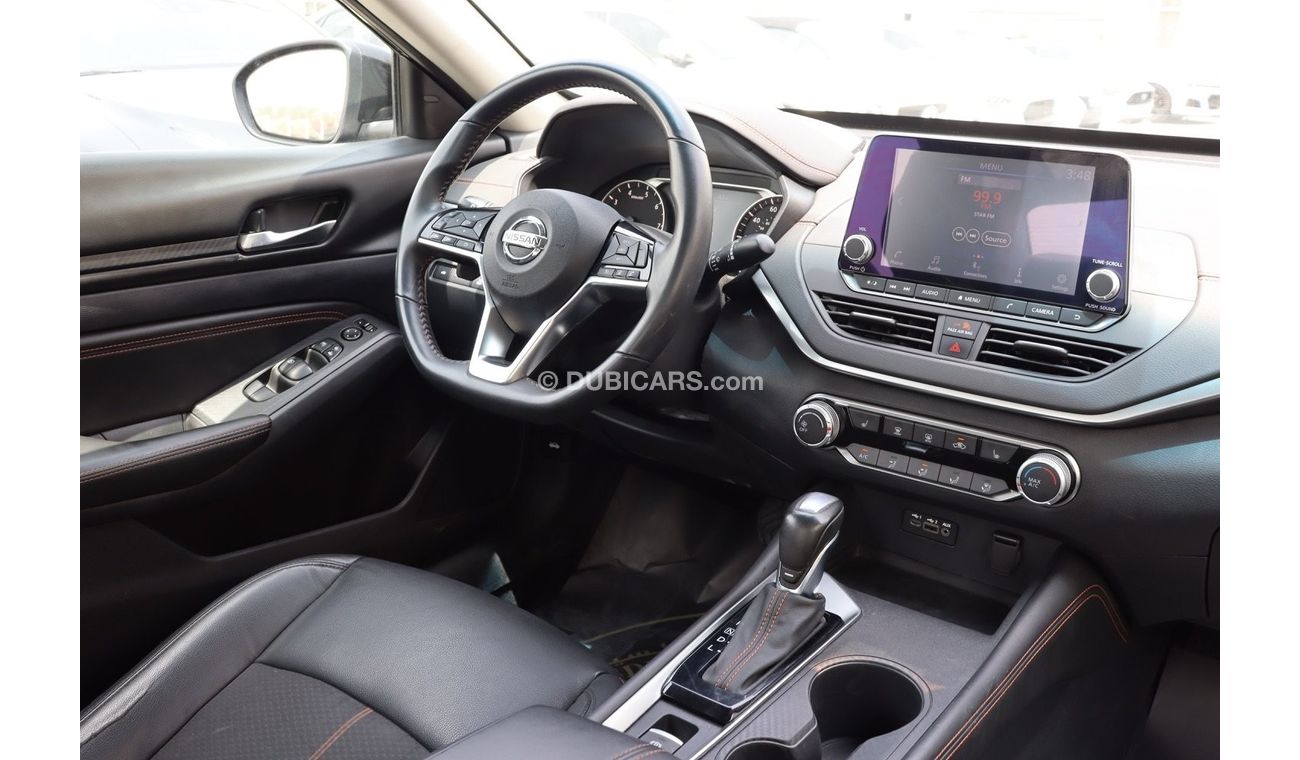 Nissan Altima SV Nissan Altima SR / 2020 / USA / Full Option