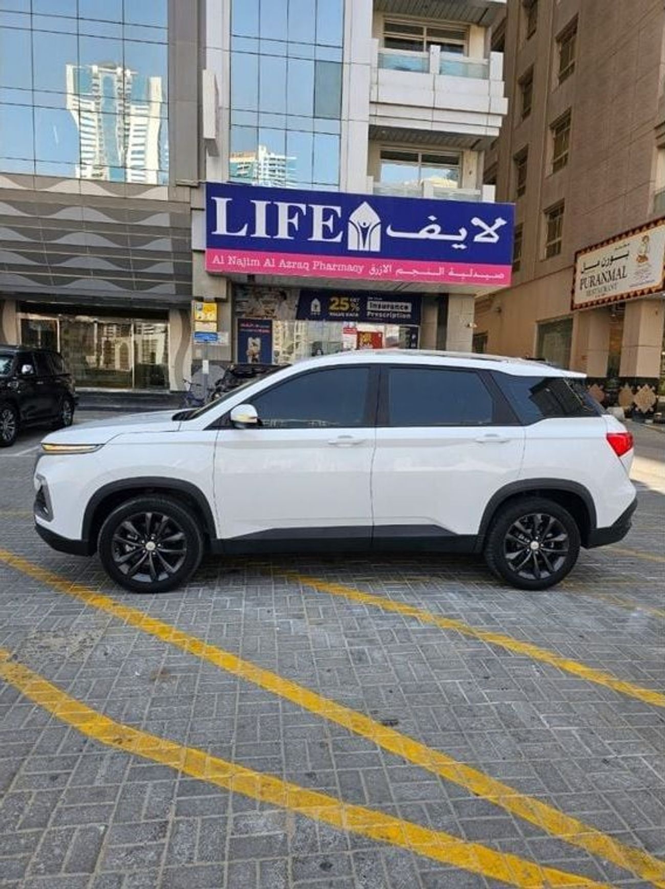 Chevrolet Captiva LS 1.5L (150 HP) (7 Seater)