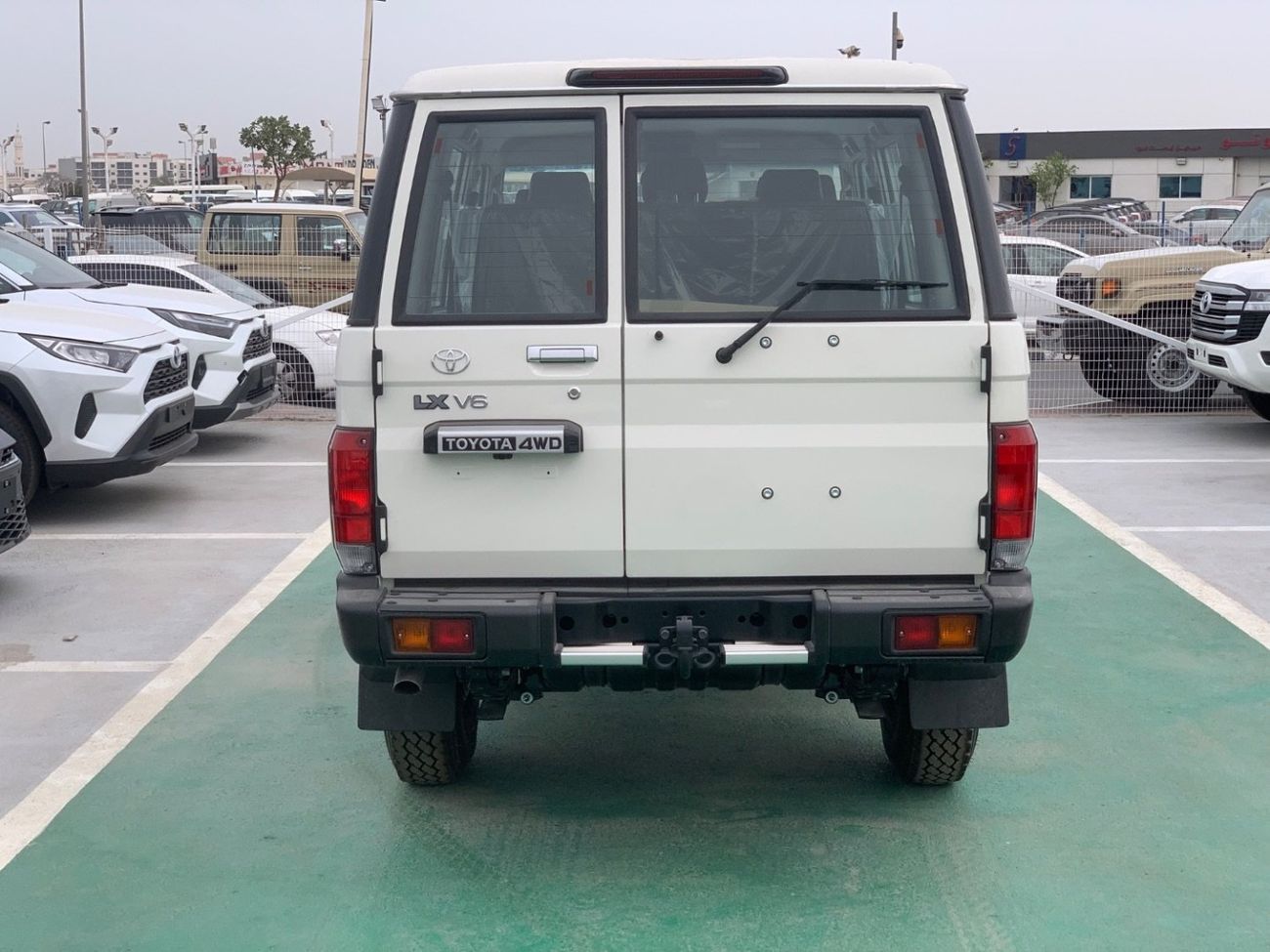 Toyota Land Cruiser 70