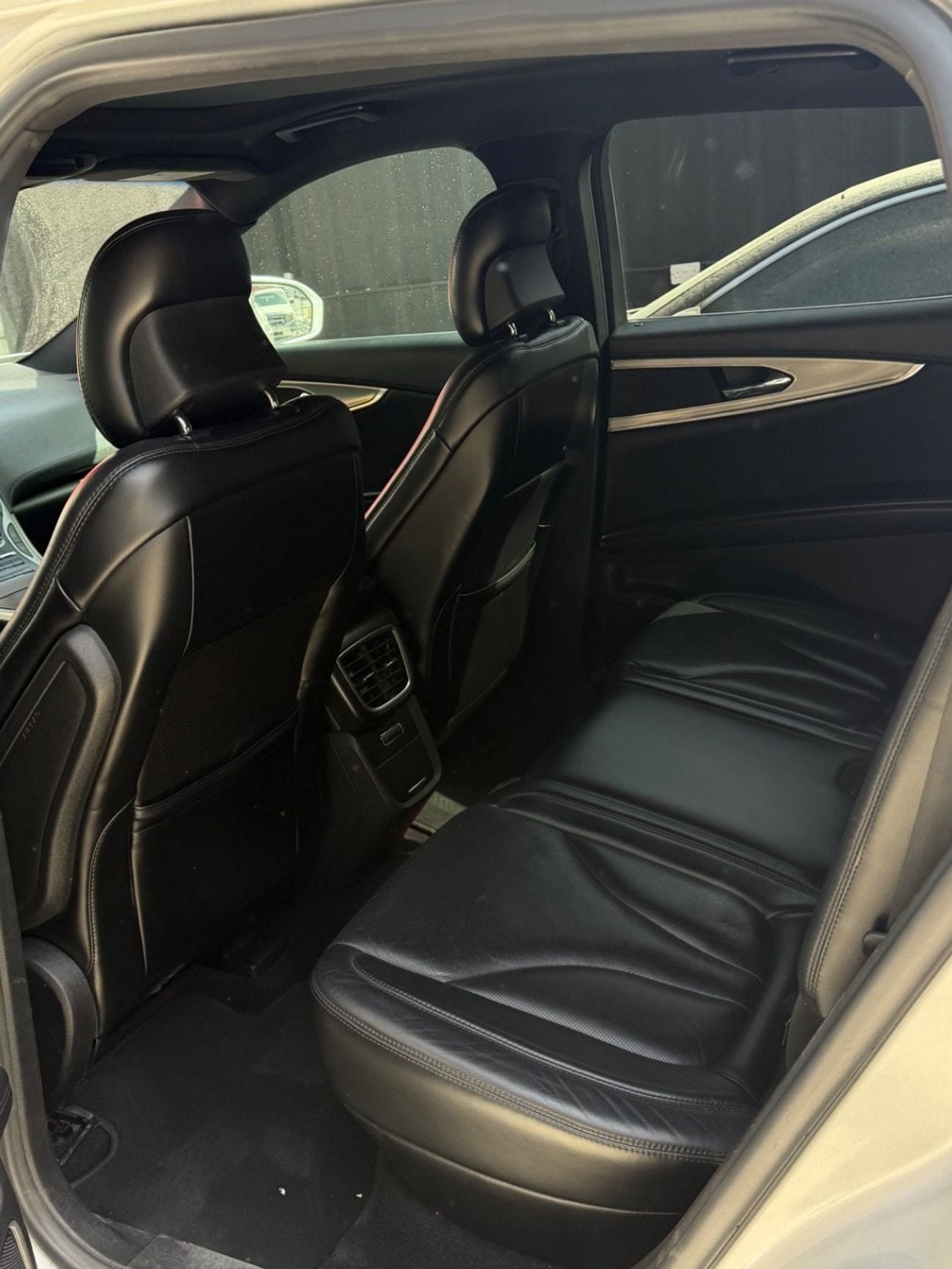 لينكولن ام كى اكس