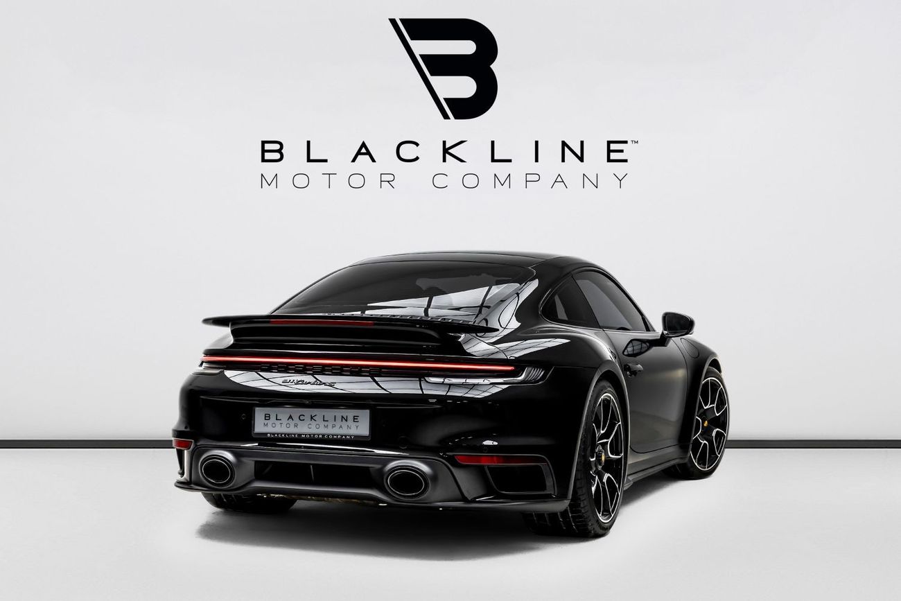 Porsche 911 Turbo S 3.8L (640 HP) Coupe