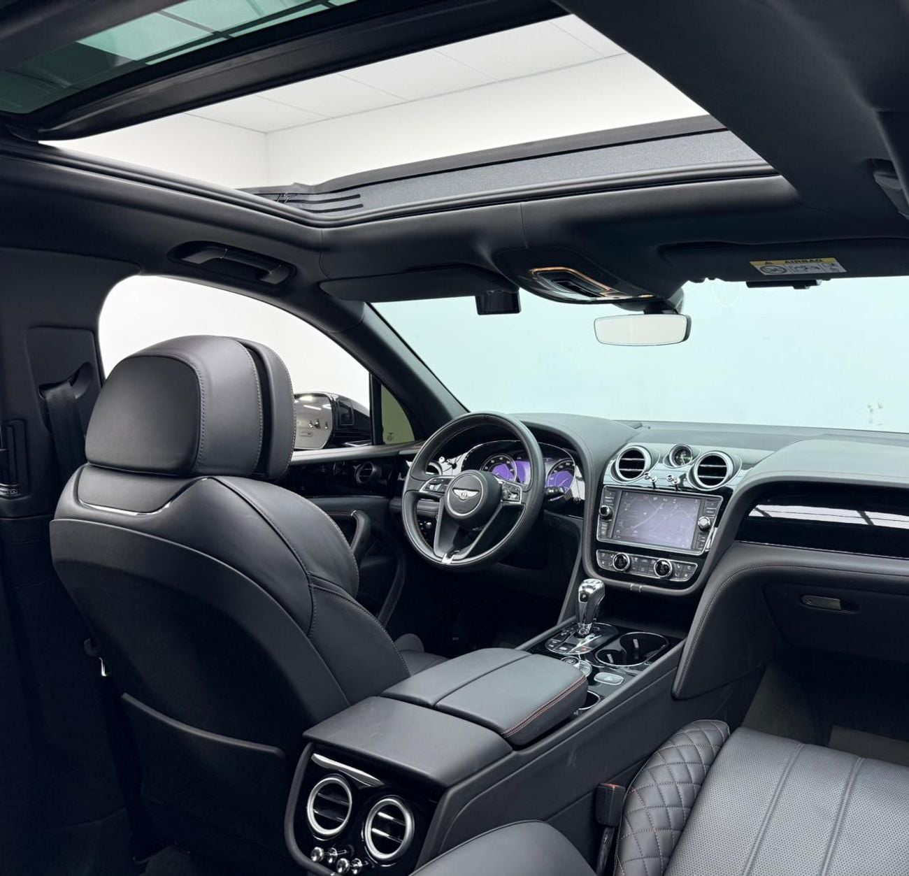 بنتلي بينتايجا MULLINER 2020 Bentley Bentayga Mulliner, Warranty, Full Bentley Service History, Japanese Specs.