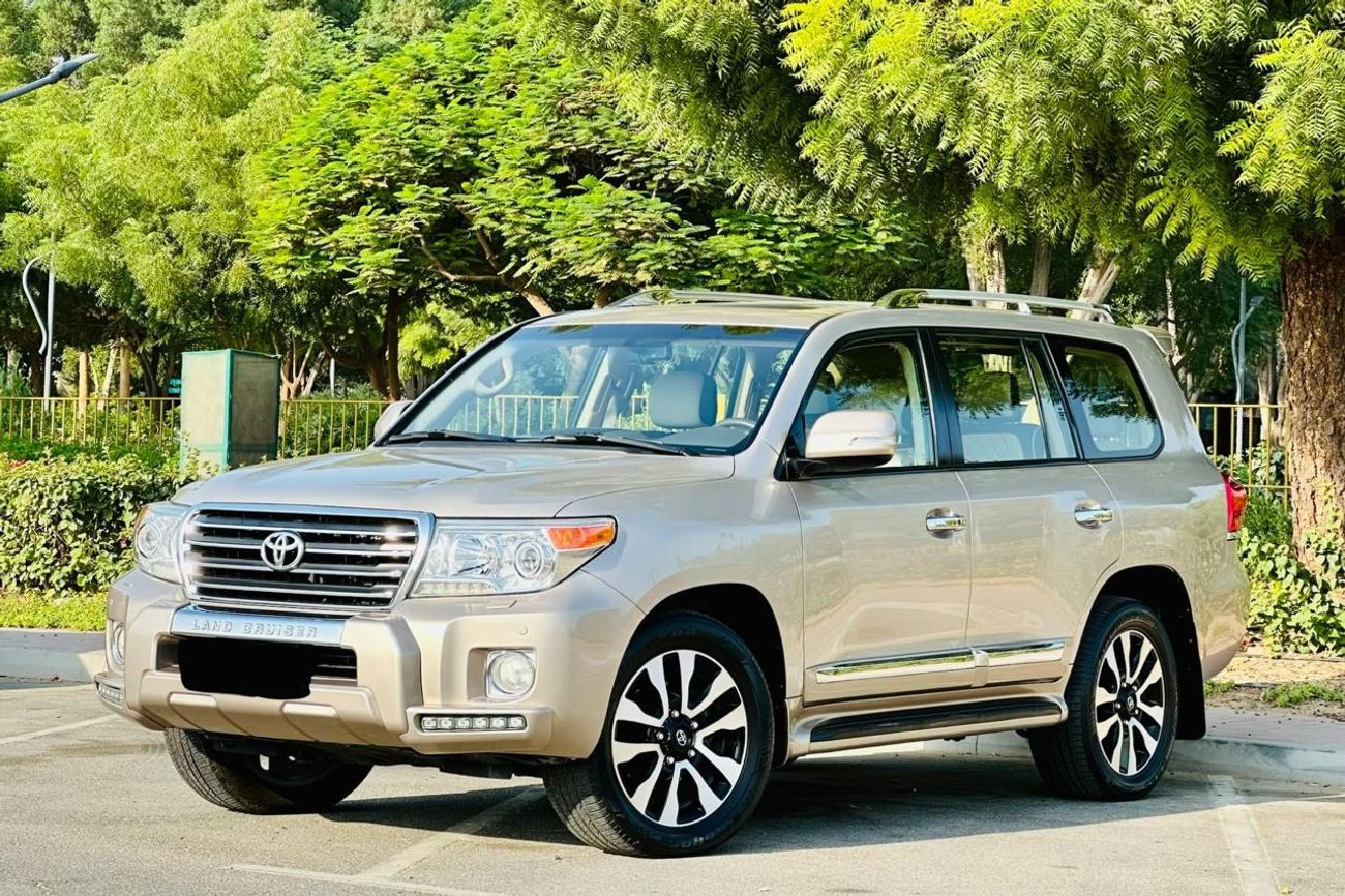 Toyota Land Cruiser GXR GT 4.6L 4WD