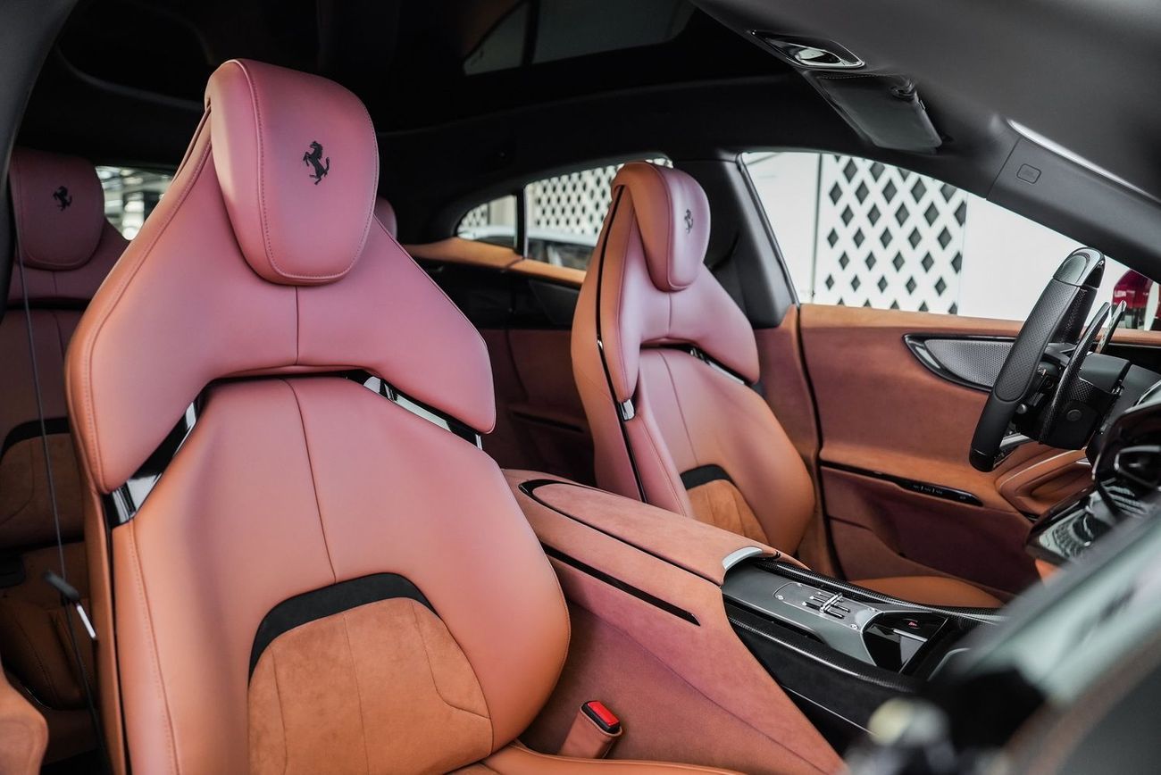 فيراري بوروسانجوي Ferrari Purosangue Full Carbon