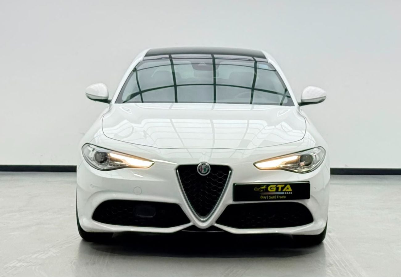 Alfa Romeo Giulia VELOCE 2018 Alfa Romeo Giulia Veloce Q4, Full Service History, Fully Loaded, Excellent Condition, GCC