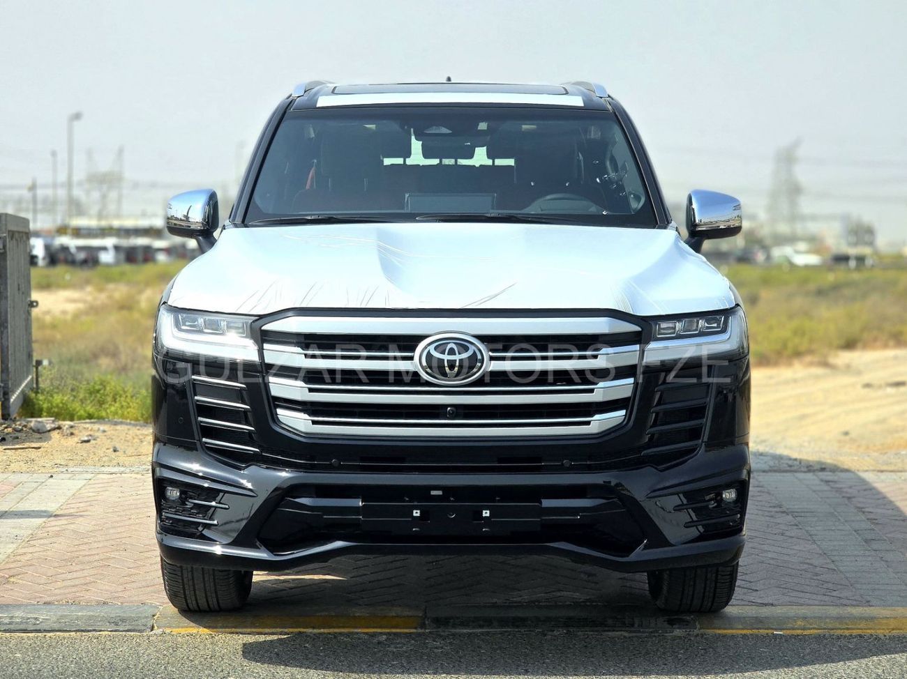 تويوتا لاند كروزر TOYOTA LC300 PETROL 3.5L VXR - Z - RADAR - FULLY LOADED - 2025 MODEL - BLACK INSIDE BLACK/RED - OMAN