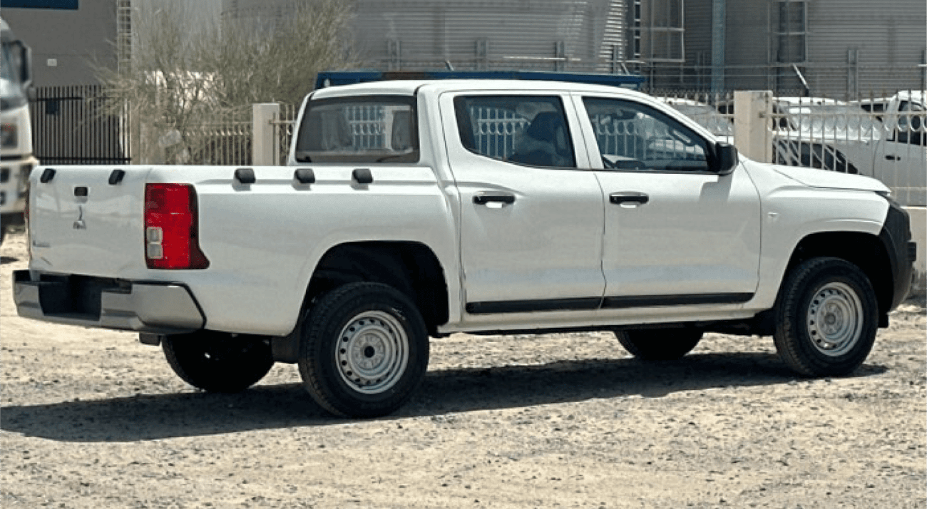 ميتسوبيشي L200 Mitsubishi L200 2.4L D DC 4WD GL New Face 5MT