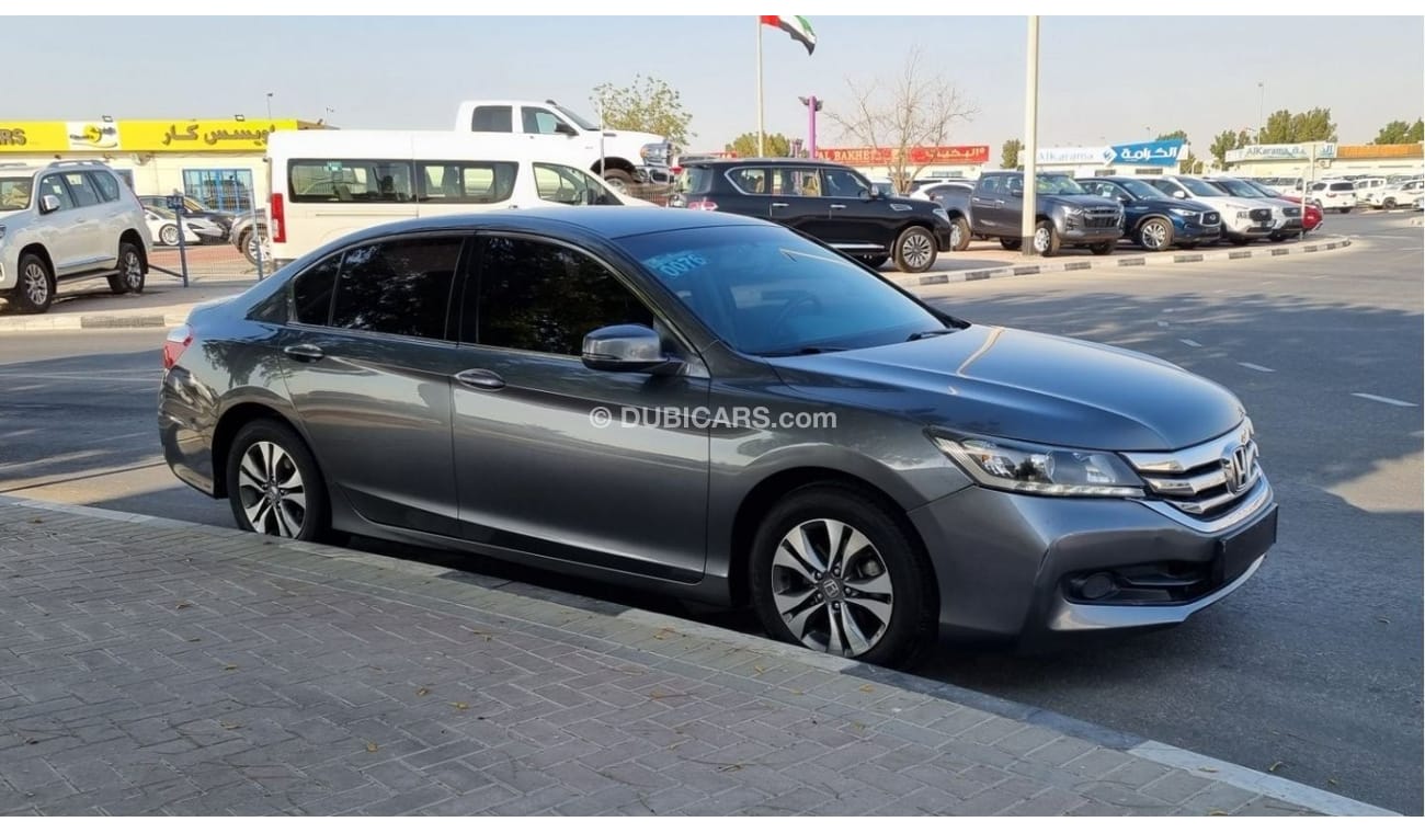 Honda Accord EX 2016 | Perfect Condition | GCC
