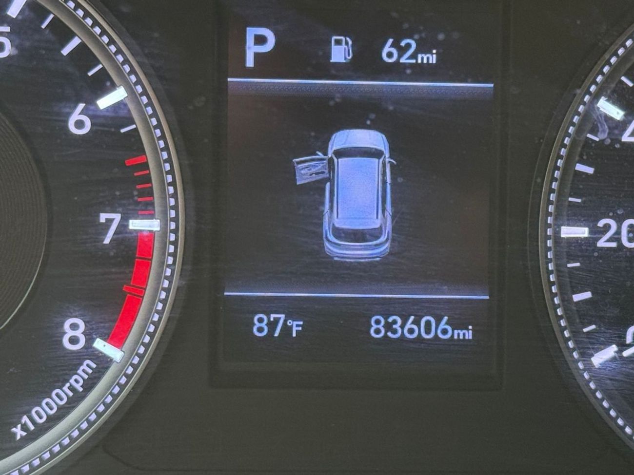 هيونداي سانتا في حاله ممتازه من الداخل والخارج