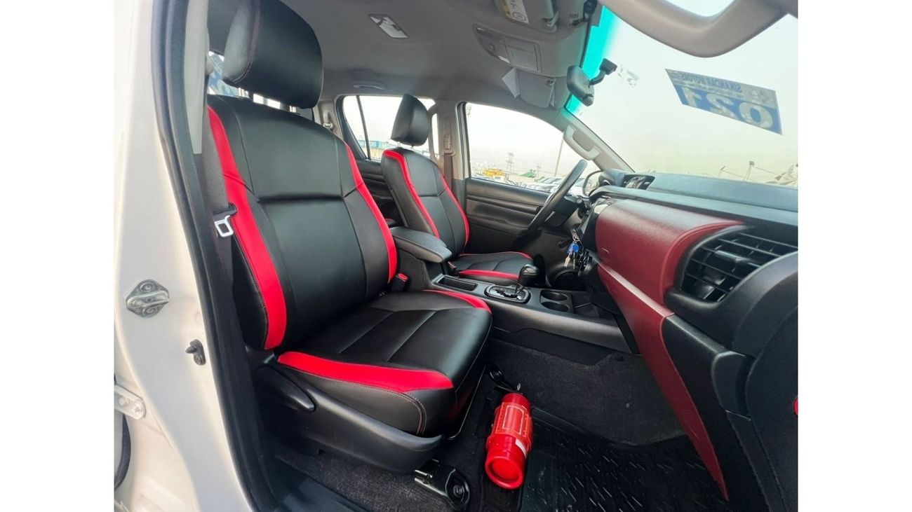 Toyota Hilux 2021 TOYOTA HILUX Adventure Option 2.7L  -  V4  GCC 4 Cylinder - 4 Wheel Drive 4X4 - LEATHER SEATS -