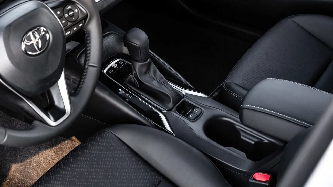 Toyota Corolla 2025 | TOYOTA COROLLA HYBRID 1.8L WITH SPOILER+ELECTRIC SEAT [ EXPORT ONLY ]