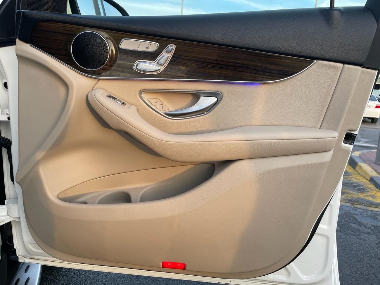 Mercedes-Benz GLC 300 4MATIC Mercedes GLC 300 _American_2022_Excellent Condition _Full option