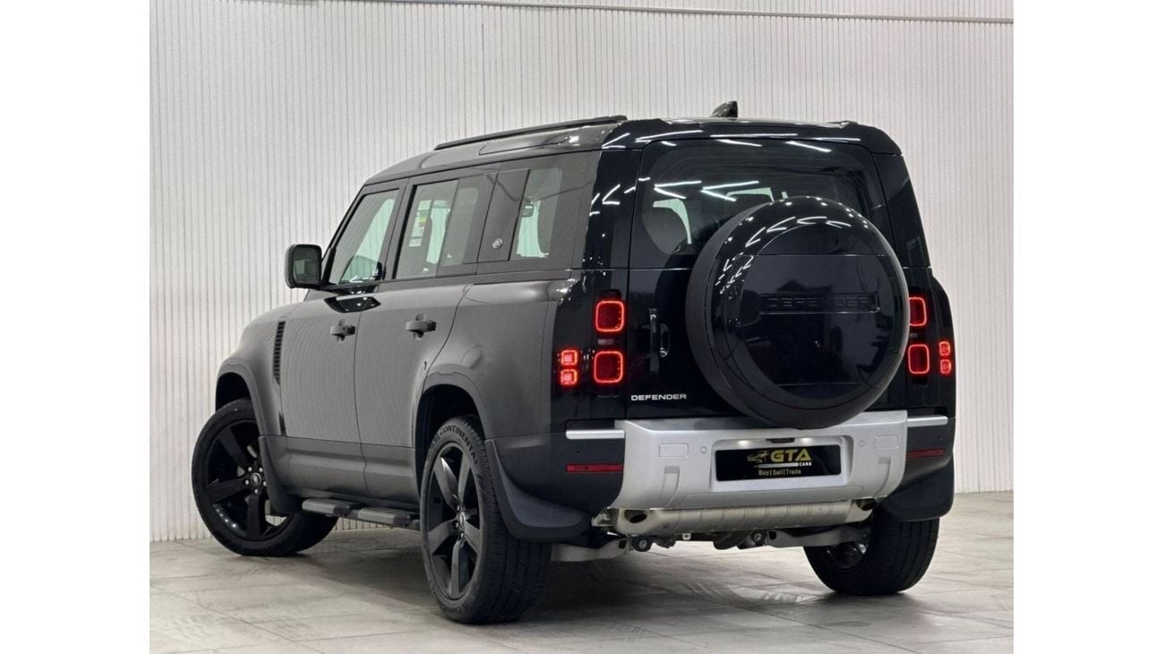 Land Rover Defender *Brand New* 2024 Land Rover Defender P400 110 HSE, May 2029 Land Rover Warranty + Service Pack, GCC
