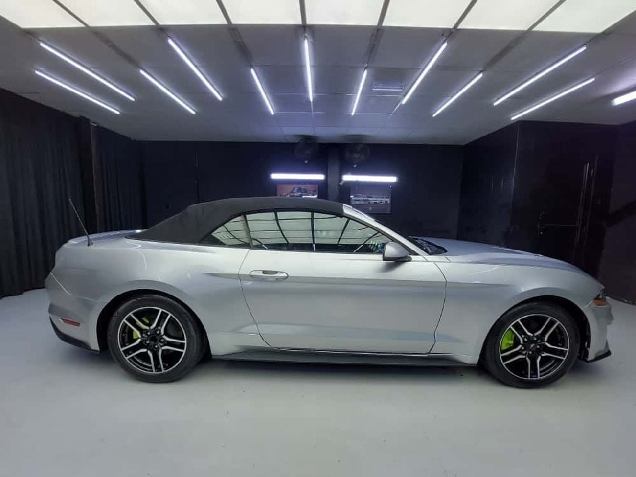 فورد موستانج ماك-إي Ford Mustang - EcoBoost Convertible | 2 Door Coupe