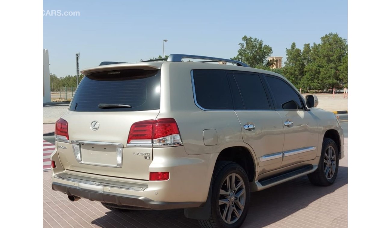 Lexus LX570 LEXUS LX570 - 2014- PLATINUM - FULL OPTION