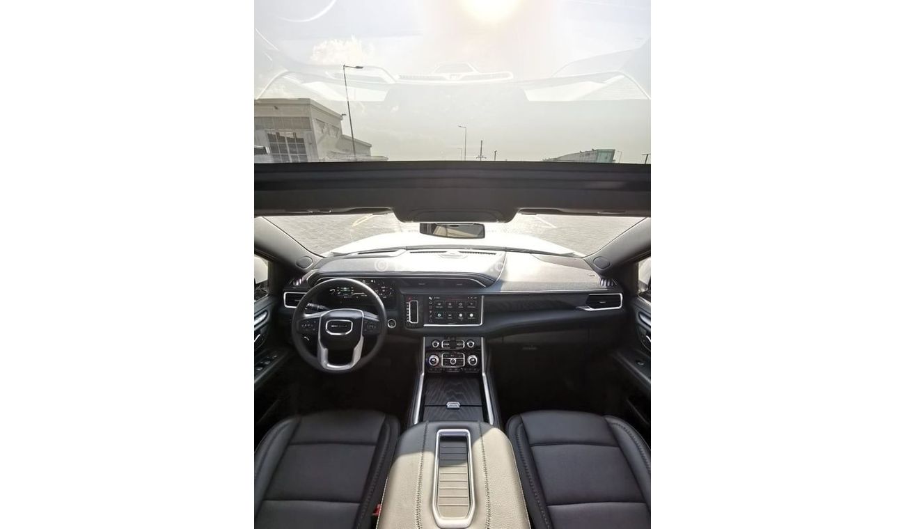 GMC Yukon GMC Denali - 2023 - White