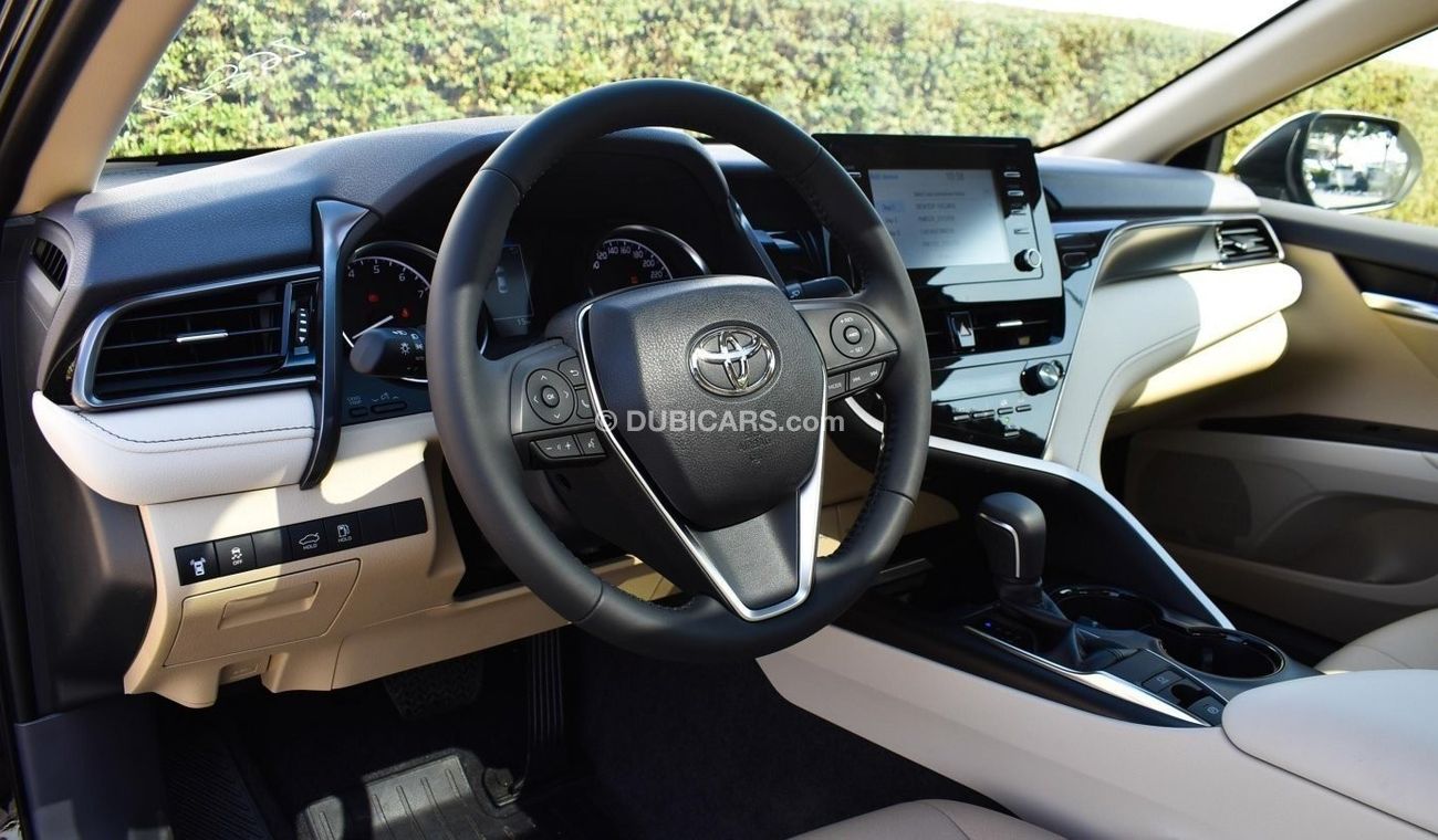 Toyota Camry 2.5L GLE-G - 2023 | For Export Only