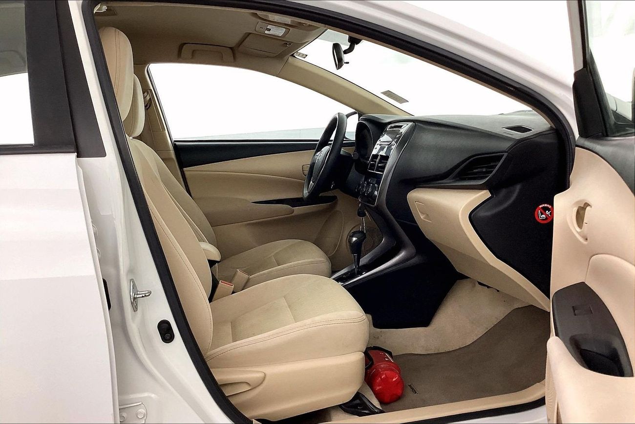 Toyota Yaris SE / E | Guaranteed Warranty | 0 Down Payment