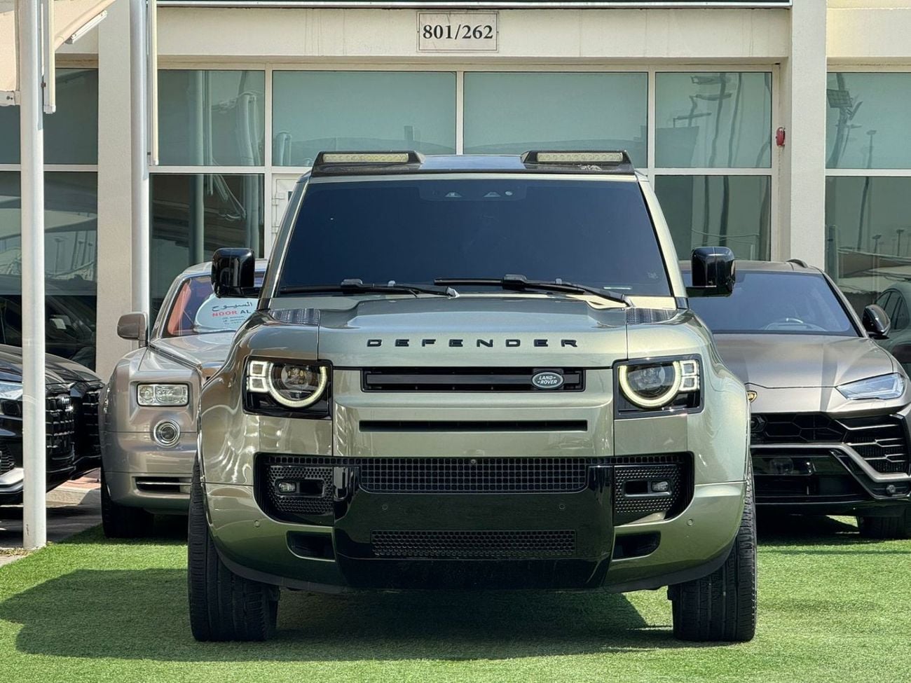 Land Rover Defender P400 90 SE LAND ROVER DEFENDER 2020 GCC SE P400 FULL OPTION PERFECT CONDITION