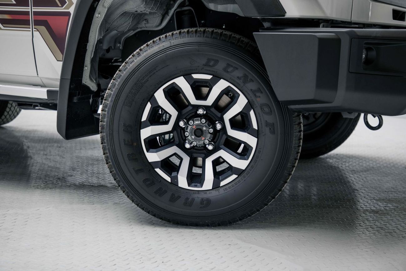 تويوتا لاند كروزر 70 Hardtop 2.8L - Manual - White Inside Bluish Grey | Export Only