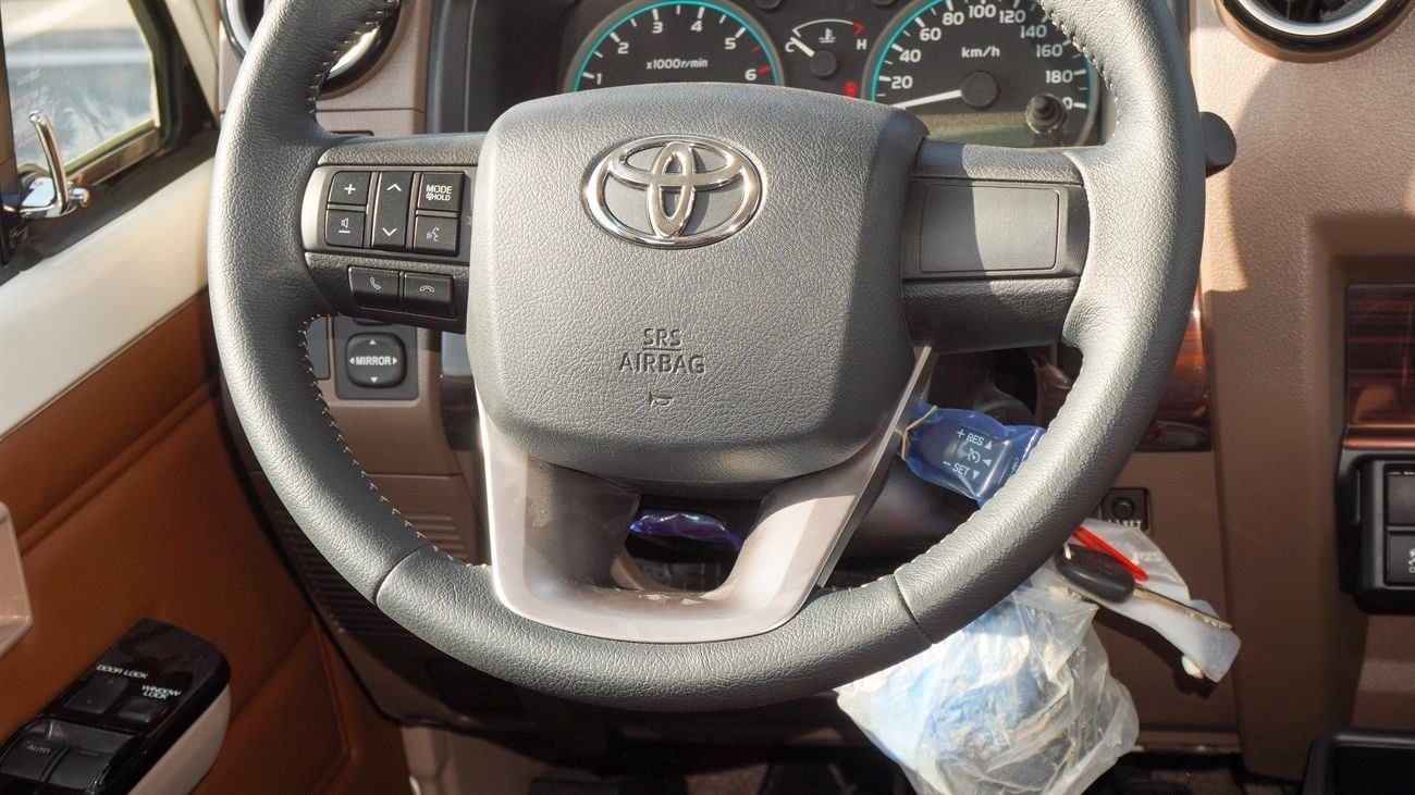 Toyota Land Cruiser 70 LX 4.0L V6 A/T