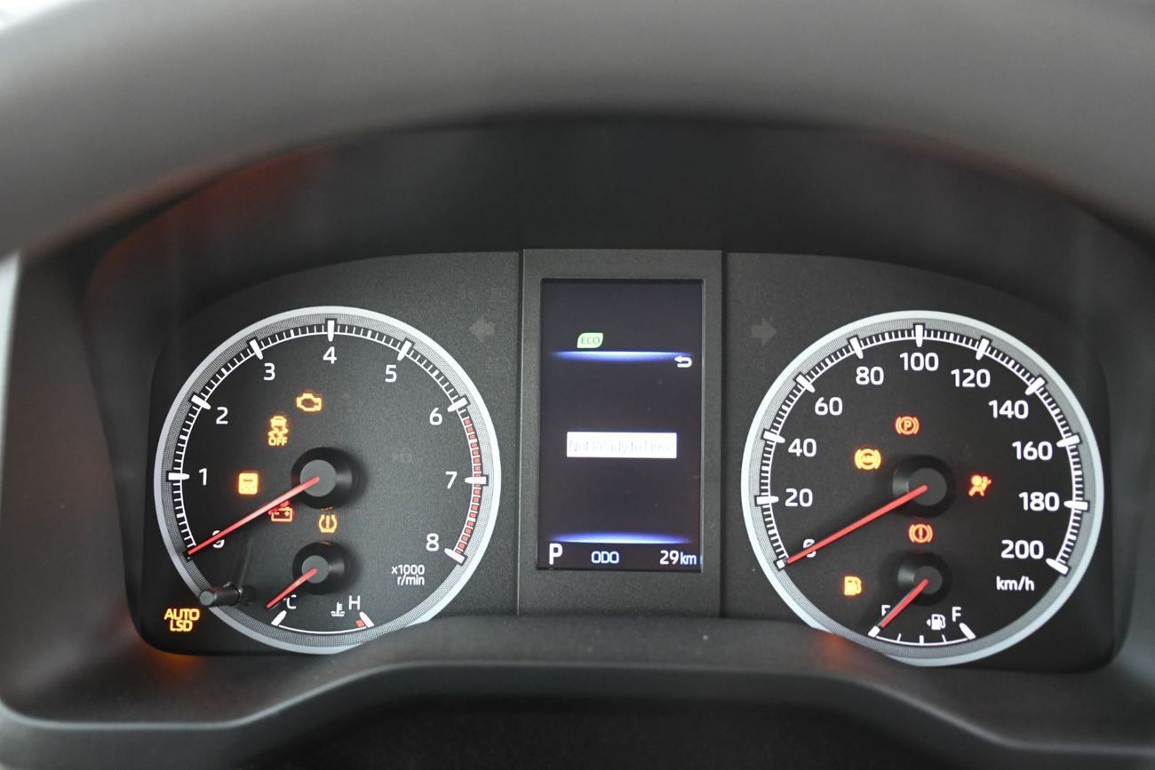 Toyota Hiace GL 3.5L V6 AT Rear Heater 2025 PRODUCTION