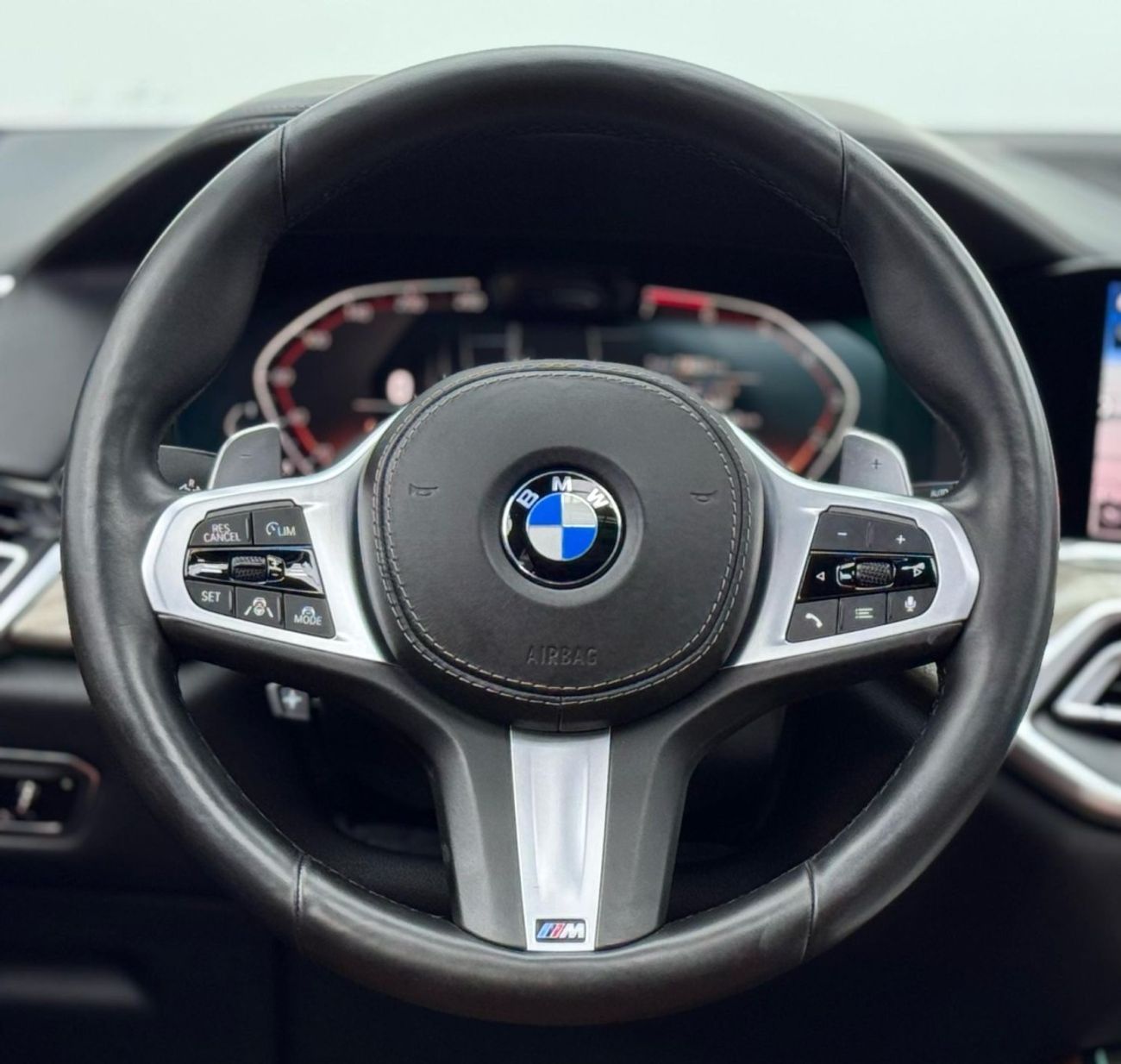 BMW X5 50i M Sport 4.4L 2019 BMW X5 xDrive50i M-Sport, Warranty, Full BMW Service History, Full Options, GC