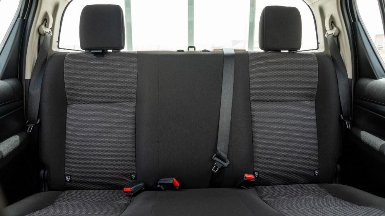 تويوتا هيلوكس Toyota Hilux 2.4L MT P.Window Basic Option MY2025